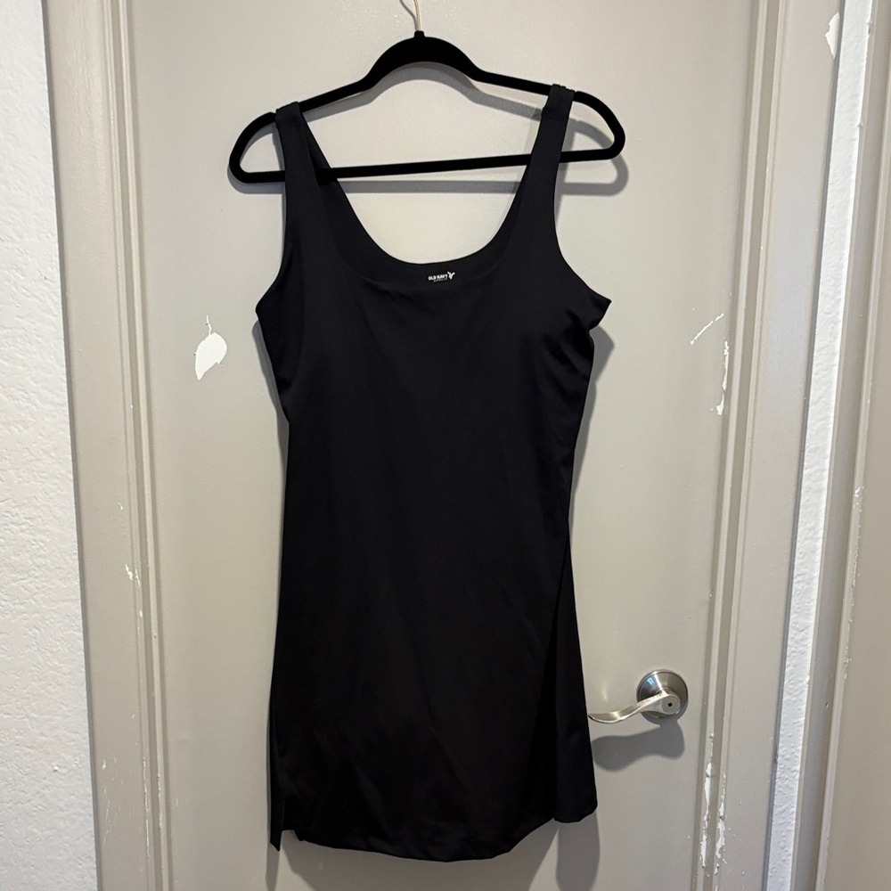 Old Navy Active Black Powersoft Top